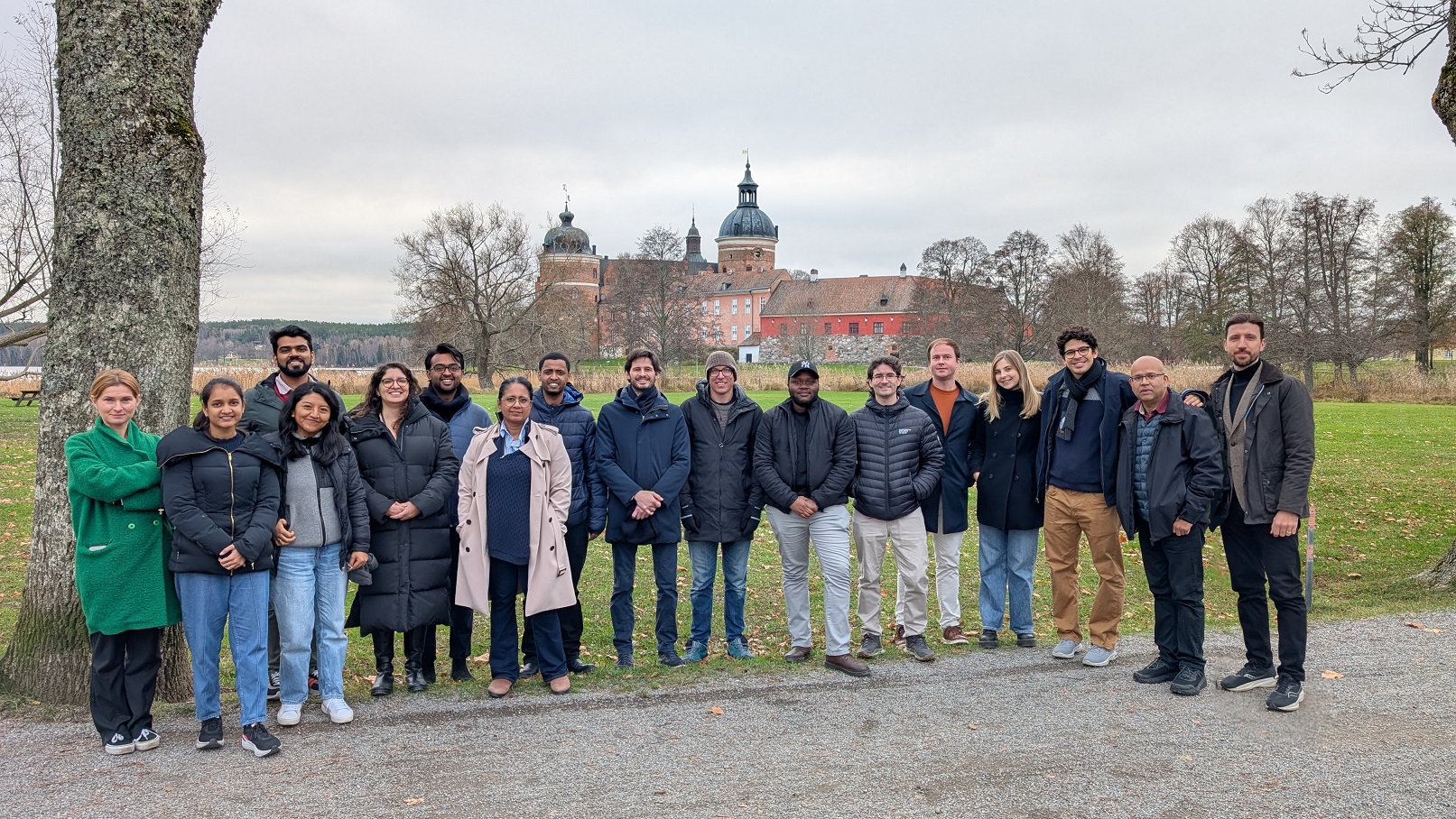 Photo showing the staff of the division of energy systems.